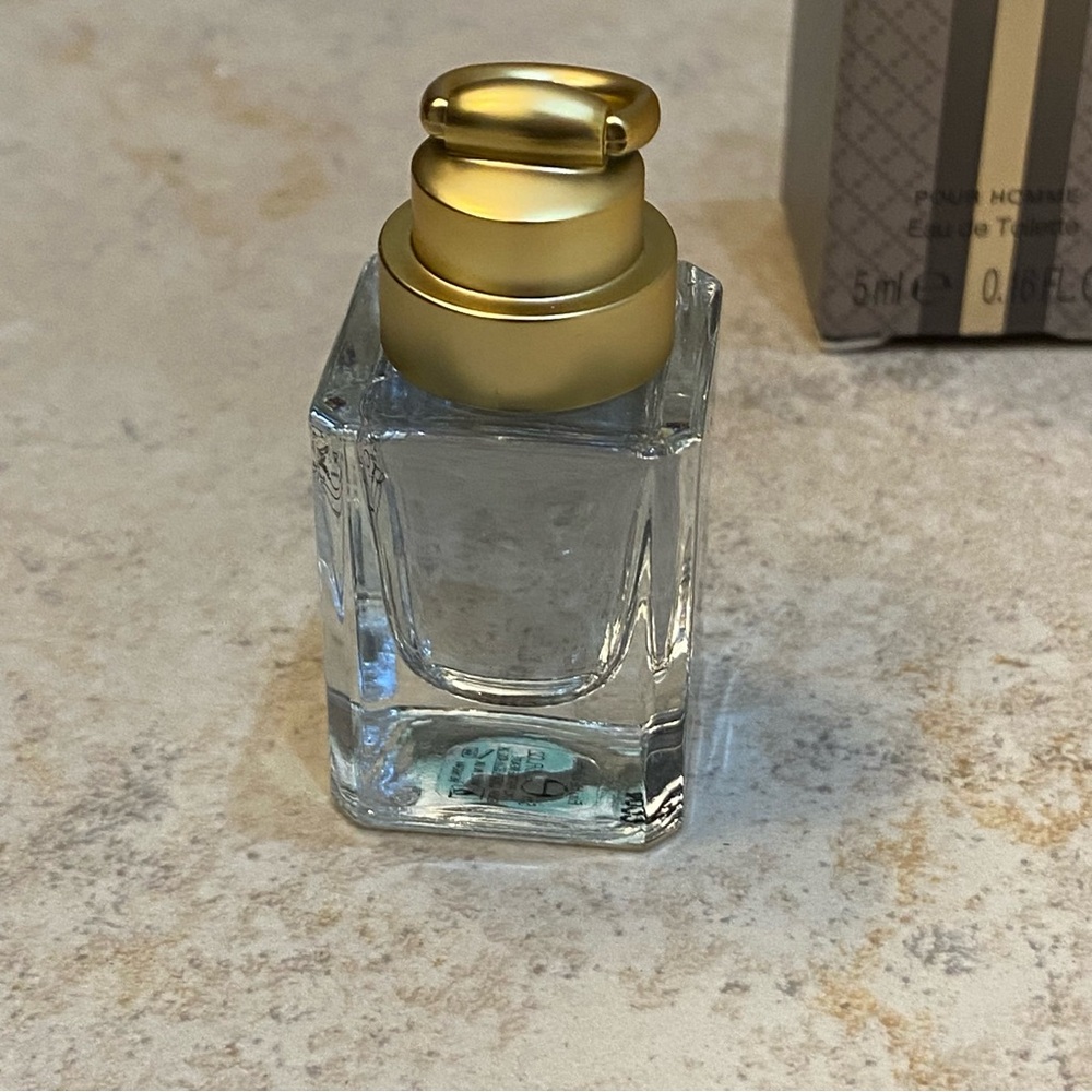 New in Box Gucci Pour Homme Made to Measure Eau de Toilette Mini .16 Fl. oz - Picture 5 of 6